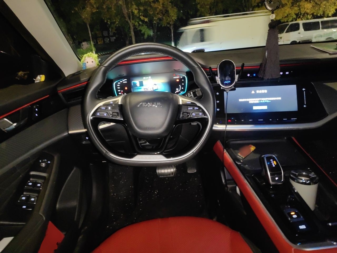 Dongfeng Aeolus Yixuan MAX 2021 1.5T Ultra-Stylish Trendsetter Edition — снимка 9