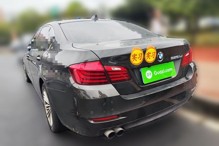 Used BMW 5 Series 2014 525Li Leading Model
