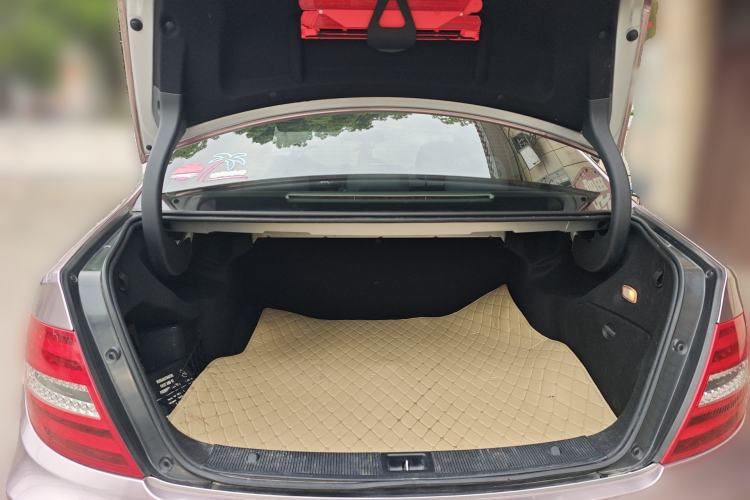 Used Mercedes-Benz C-Class 2011 C 180K Classic model Trunk