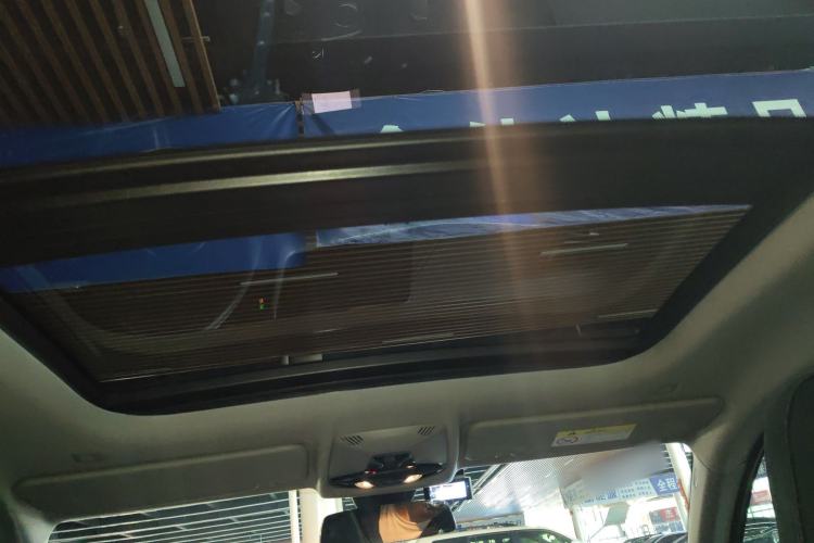 Used BMW 2 Series 2023 225i Four-Door Coupe M Sport Shadowline Package Headliner