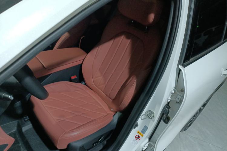 Used CHANGAN CS75 PLUS 2025 4th Generation UItra 2.0T New Blue Whale Smart Intelligent Powertrain Version
