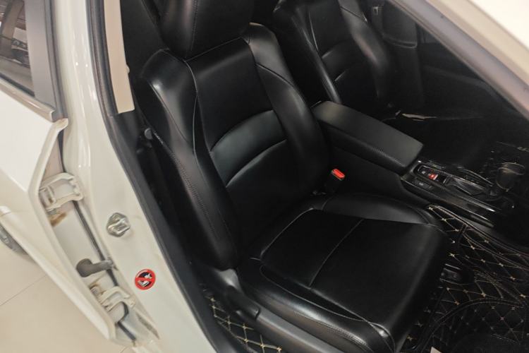 Used Honda Crider 2019 180 Turbo CVT Comfort Edition China V Right Front Seat