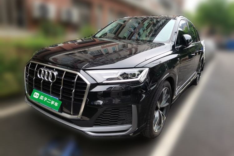 Used Audi Q7 2022 55 TFSI quattro S line Sport model