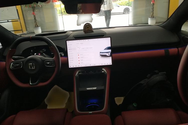 Used Zeekr 007GT 2025 Rear-Drive Intelligent Driving Version 75 kWh Center Console