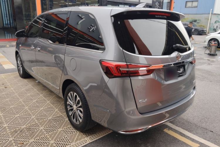 Used Buick GL8 2021 Land Cruiser Executive Class 652T Smart Luxury Model