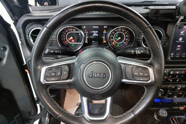 Used Jeep Gladiator 2022 3.6L Pioneer Edition
