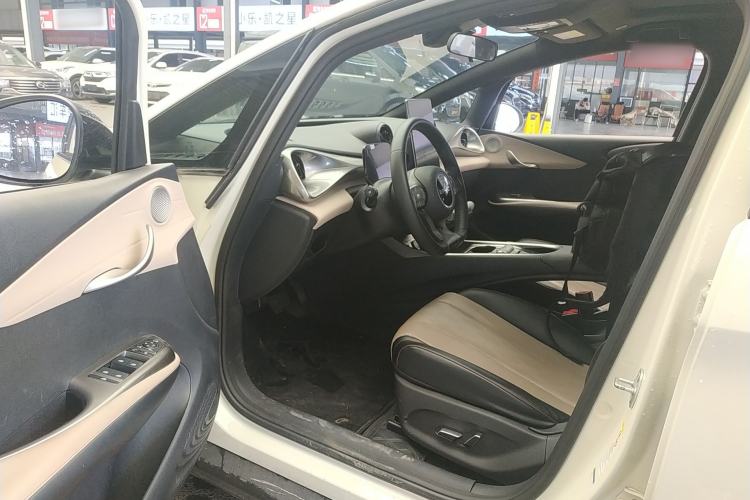 Used BYD Dolphin 2023 420 km Fashion Edition
