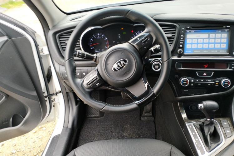 Used Kia K5 2014 2.0L Automatic LUXURY
