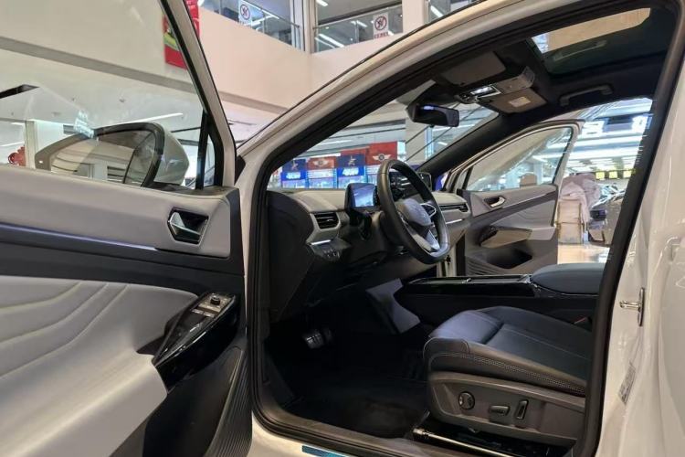 Used Volkswagen ID.4 X 2023 Pure Long-Range Version