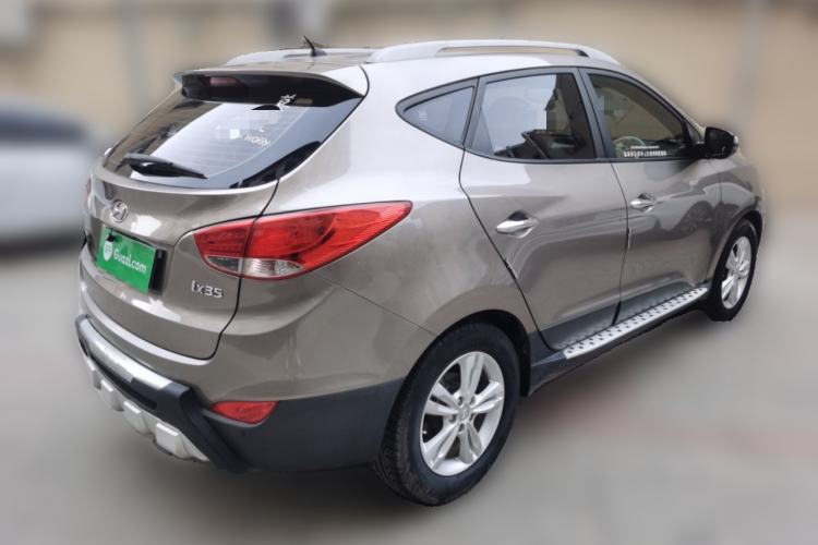 Used Hyundai ix35 2012 2.0L Automatic Two-Wheel Drive Elite Edition GLS
