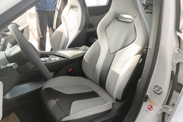 Used Changan UNI-V iDD 2024 Blue Whale Smart Electric iDD 136km Luxury Model