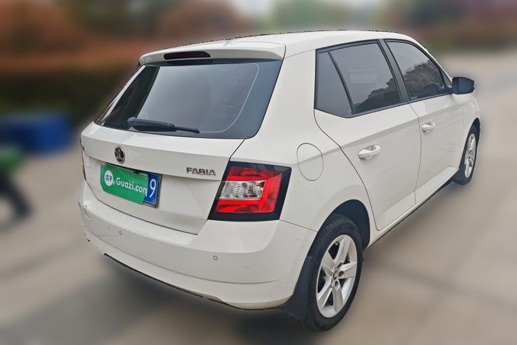 Used Skoda Fabia 2017 1.4L Automatic Car Enjoy Edition Rear Right 45 Deg