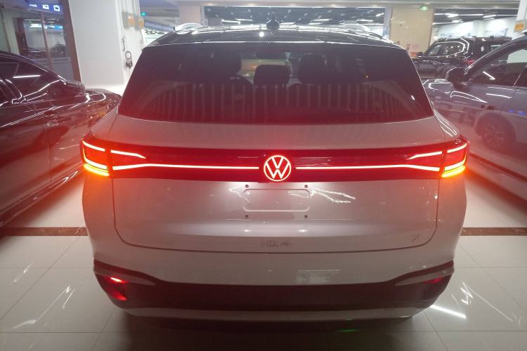 Used Volkswagen ID.4 X 2024 Pure & Smart Edition