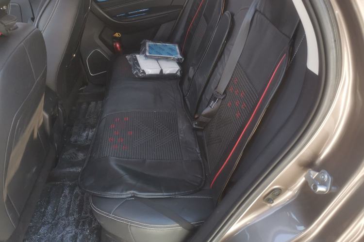 Used Bestune X40 2017 1.6L Manual Luxury Edition
