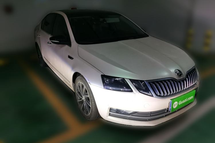 Used Skoda Octavia 2019 TSI280 DSG SmartDrive Luxury Edition China VI Front Right 45 Deg