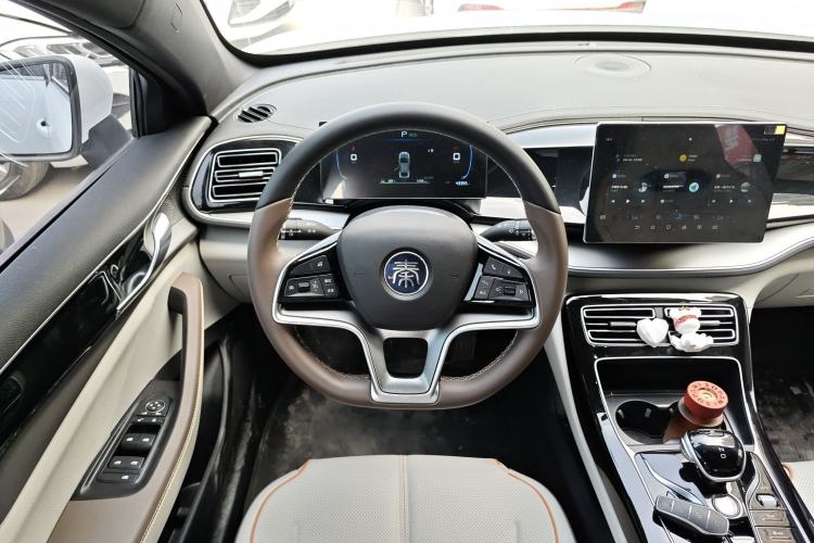 Used BYD Qin PLUS 2024 Honor Edition EV 510KM Leading Model