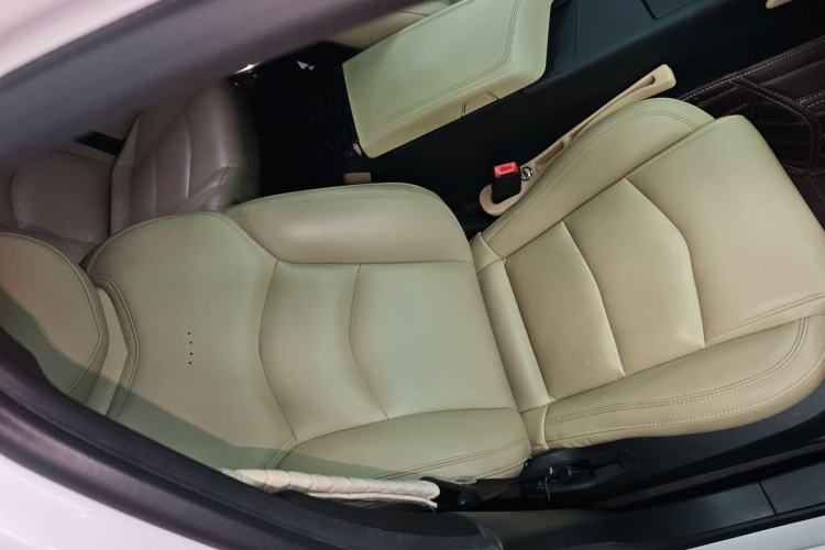 Used Cadillac CT6 2020 28T Fashion Edition Right Front Seat