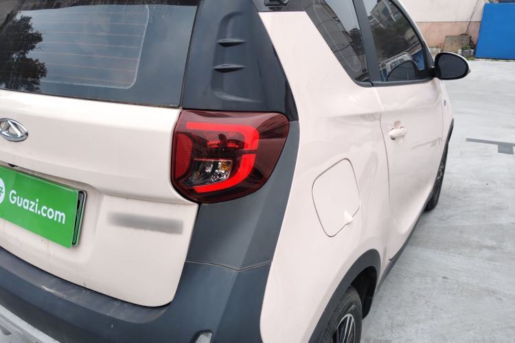 Used Chery Little Ant 2022 Sweet Pink Edition Half-Sugar Version Lithium Iron Phosphate 29.2 kWh 30 kW 301 km