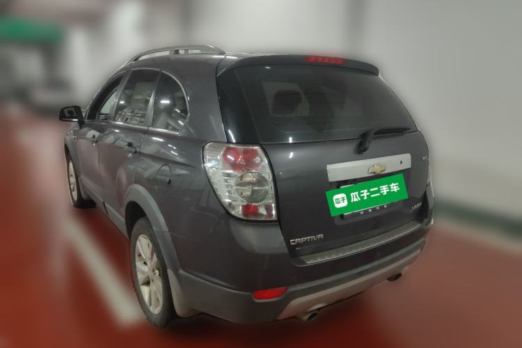 Used Chevrolet Captiva 2014 2.4L 4x4 Flagship Edition 7 Seats
