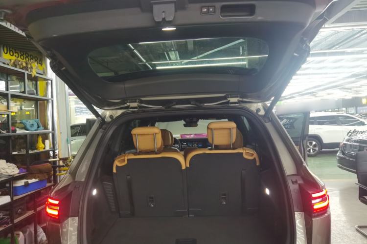 Used Li Auto ONE 2021 Extended-Range 6-Seater Version
