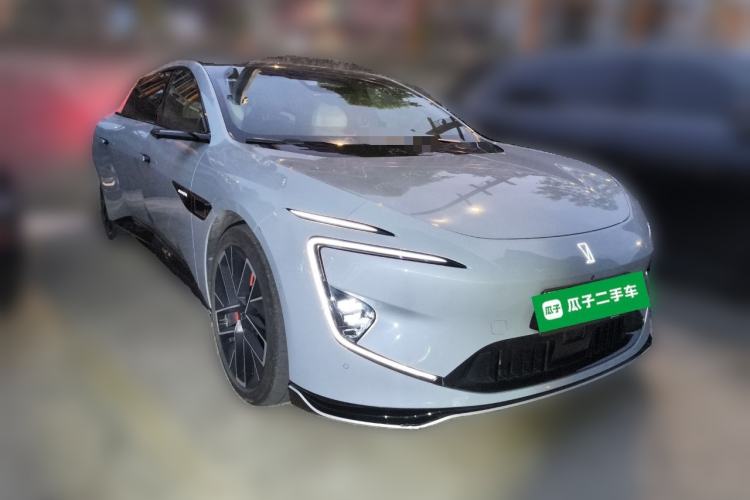 Used Avatr 12 2023 650 Three-Laser Four-Wheel Drive Performance Edition Front Right 45 Deg