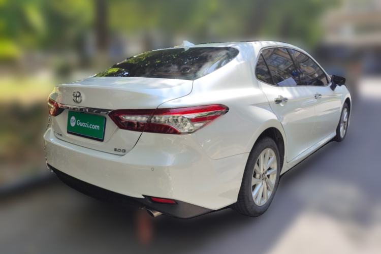 Used Toyota Camry 2023 2.0G Luxury Edition