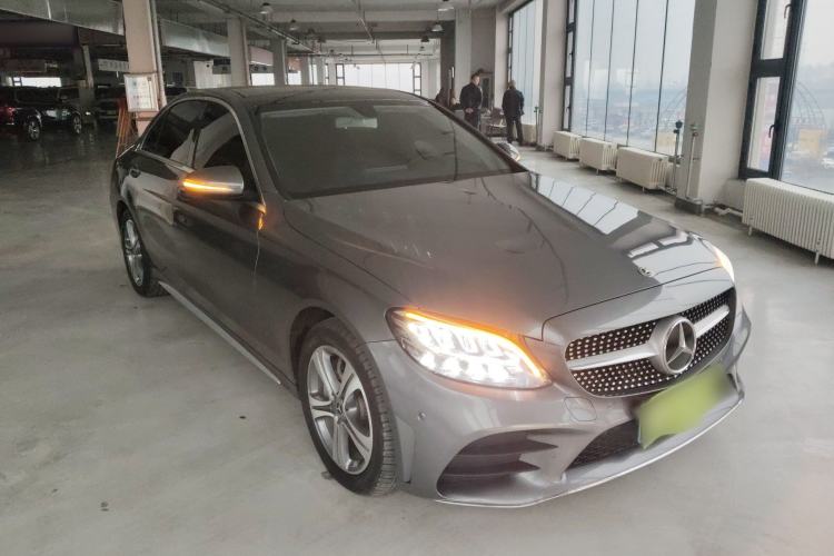 Used Mercedes-Benz C-Class 2019 C 260 L Sport Edition Front Right 45 Deg