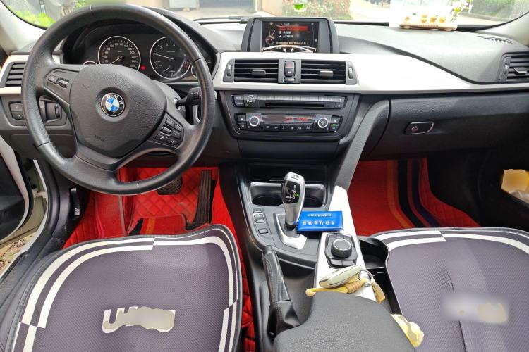 Used BMW 3 Series 2014 320Li Fashion Model
