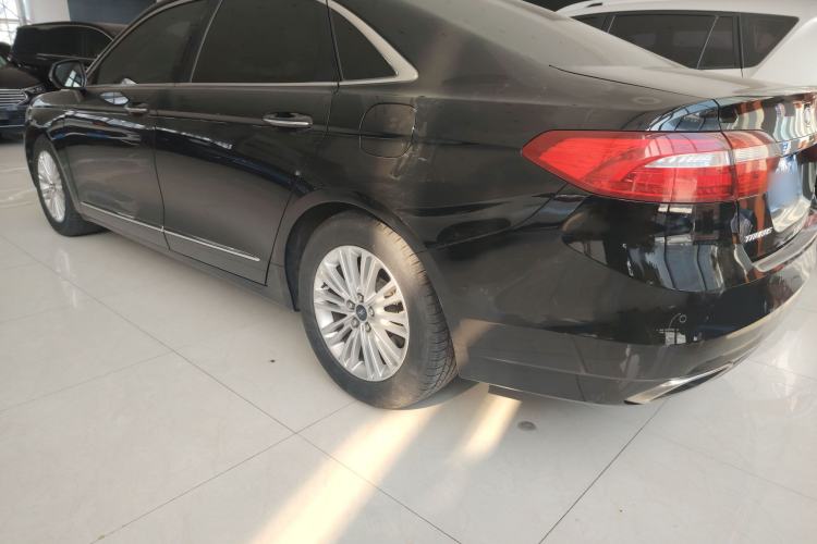 Used Ford Taurus 2017 EcoBoost 245 Fashion Edition
