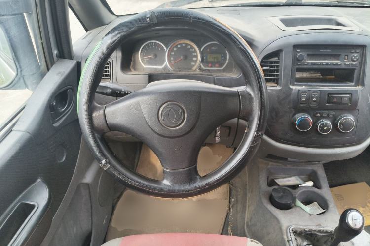 Used FORTHING Lingzhi 2012 Commercial Version 1.6L Utility Model Steering Wheel