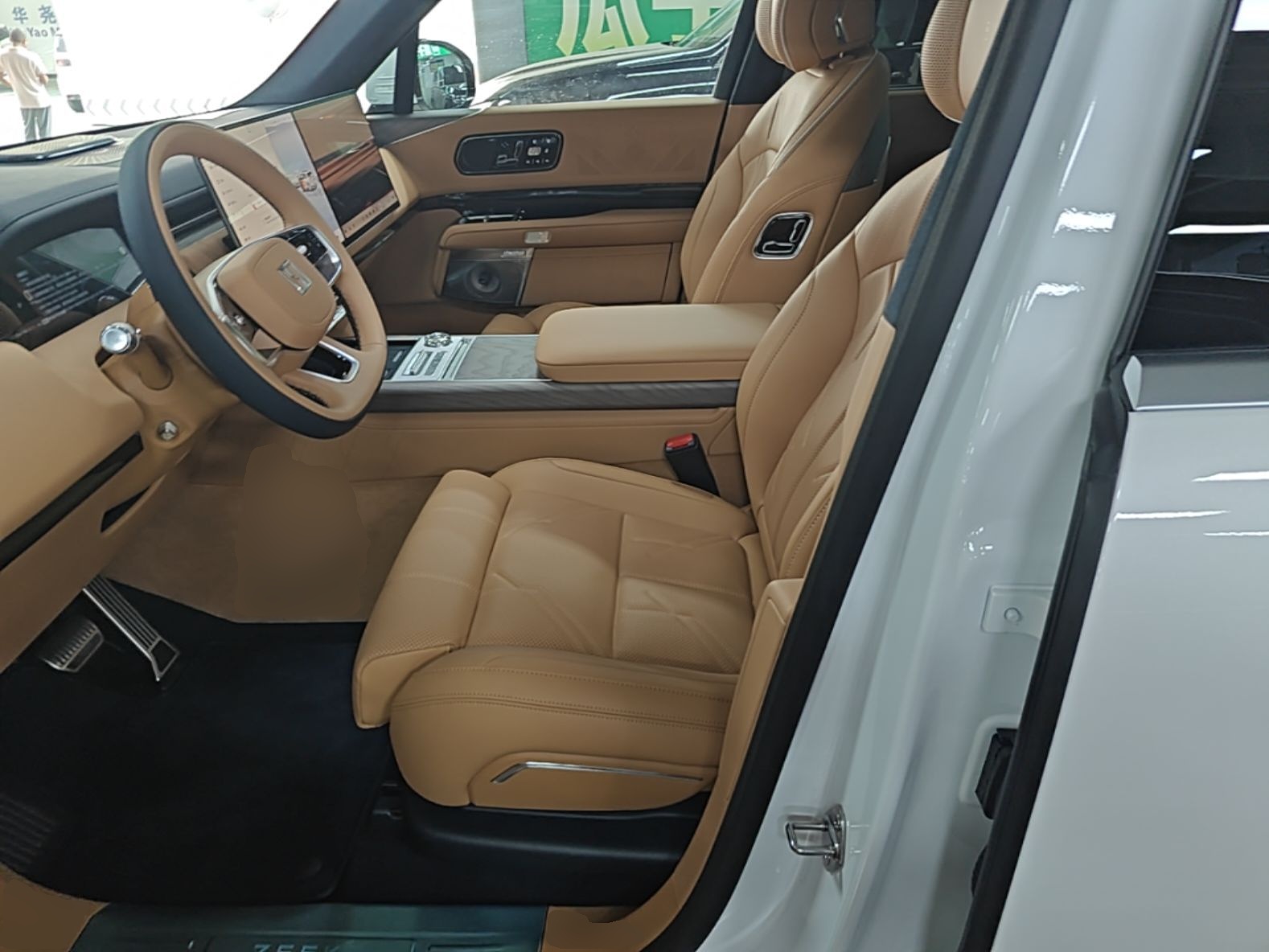 Zeekr 9X 2025 Ultra Edition 70kWh — снимка 17