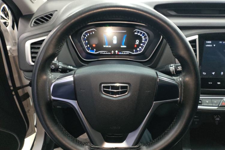 Used Geely Auto Vision X6 2020 1.4T Manual Comfort Model