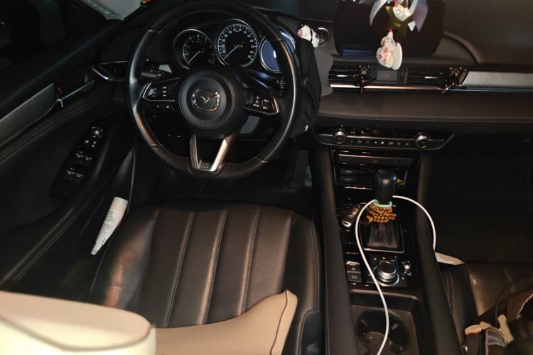 Used Mazda Atenza 2020 2.0L Blue Sky Luxury Edition
