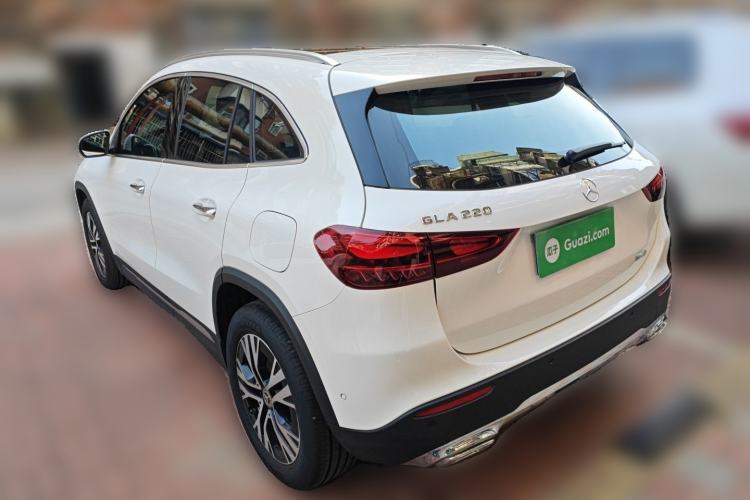 Used Mercedes-Benz GLA 2025-Year Restyled GLA 220
