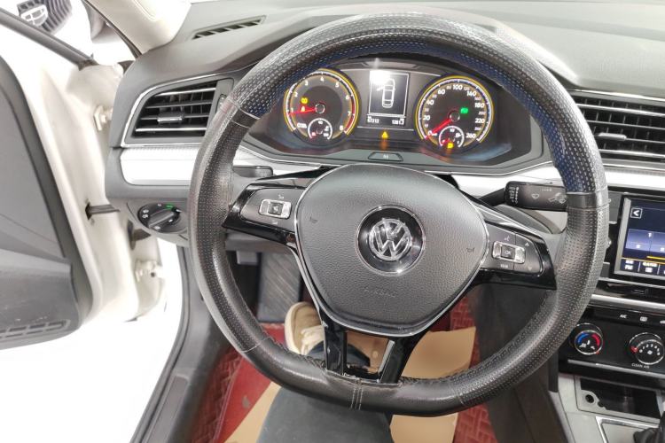 Used Volkswagen Lamando 2019 230TSI DSG Vision Edition China VI Standard
