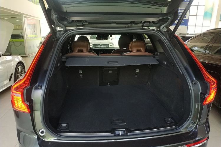 Used Volvo XC60 2021 T5 4x4 Smart Luxury Edition
