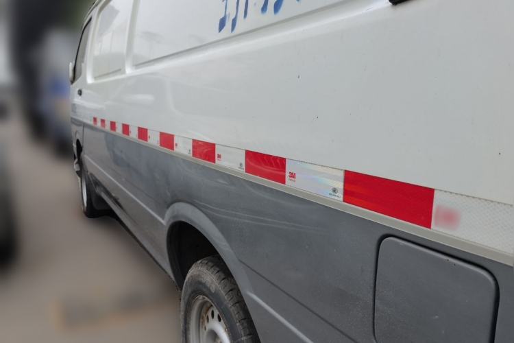 Used Golden Dragon Hiace 
