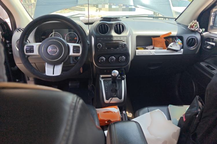 Used Jeep Compass 2014 2.4L Four-Wheel Drive Serpentine Collection Edition
