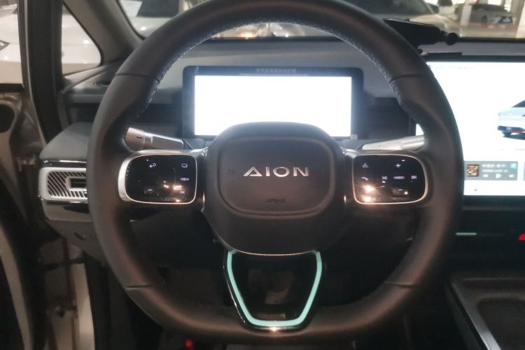 Used AION Y 2023 Plus 510 Enjoy Edition
