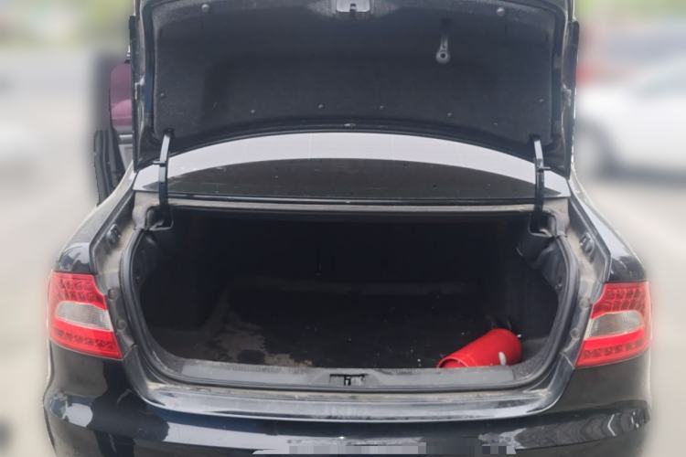 Used Skoda Superb 2012 1.8TSI Automatic Prestige Edition Trunk