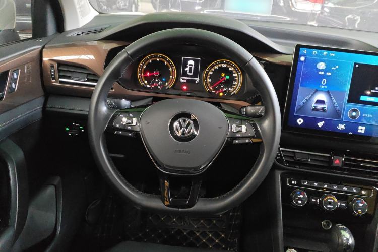 Used Volkswagen Tharu 2019 280TSI Two-Wheel Drive Luxury Edition China V Standard
