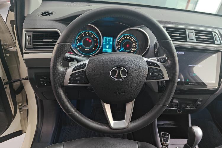 Used BAIC Senova X65 2015 2.0T Automatic Elite Model