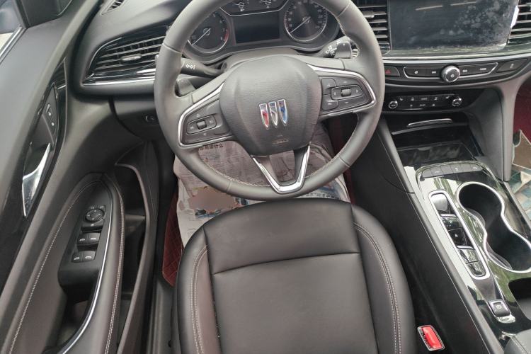 Used Buick Regal 2024 Revised 25T Ultra-Comfort Edition Steering Wheel
