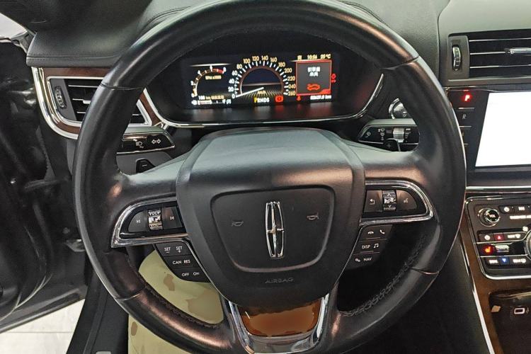 Used Lincoln Continental 2017 2.0T Two-Wheel Drive Deluxe Edition