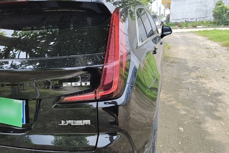 Used Cadillac XT4 2021 28T Two-Wheel Drive Tech Edition