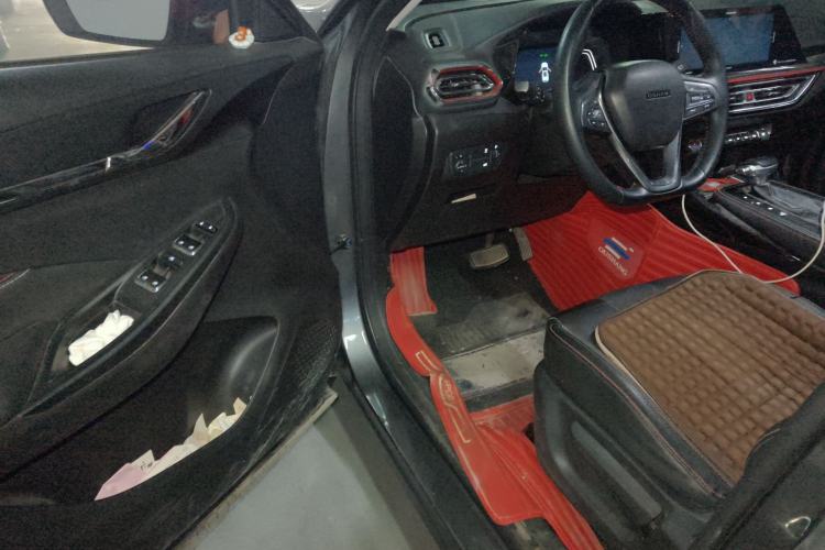 Used CHANGAN OSHAN X5 2021 1.6L CVT Luxury Model