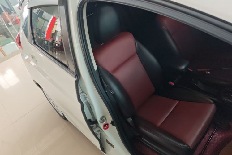 Used Honda Fit 2018 1.5L CVT Comfort Sunroof Version