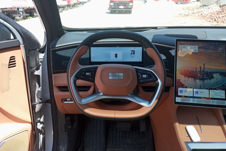 Used Geely Galaxy L7 2025 EM-i 115km Exploration+ Edition Steering Wheel