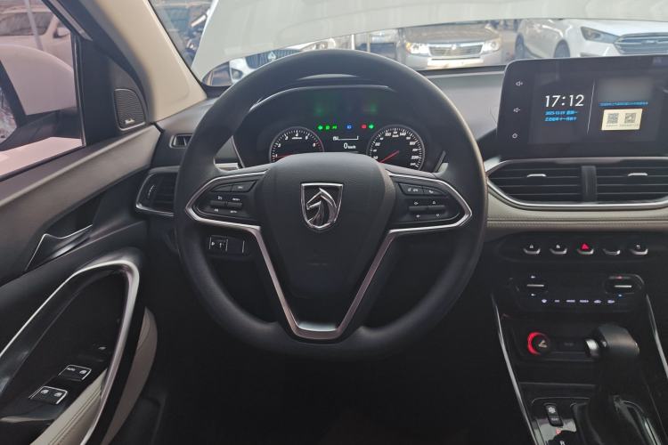 Used Baojun 530 2019 1.5T CVT Luxury Model 7 Seats China V Emission Standard
