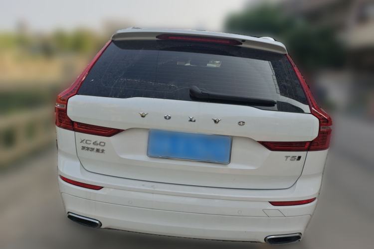 Used Volvo XC60 2019 T5 4x4 Smart Edition China V Standard Rear